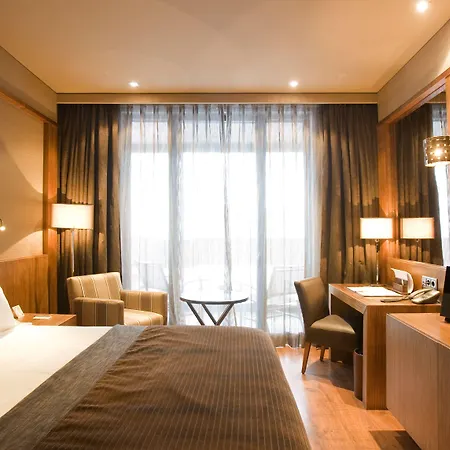 Val De Neu G.l. Hotel