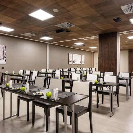 Hotel Val De Neu G.l. 5*
