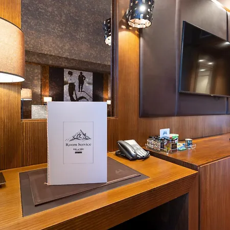 Val De Neu G.l. Hotel