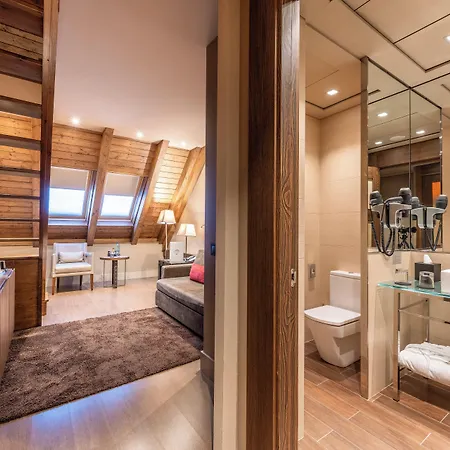Hotel Val De Neu G.l. 5*